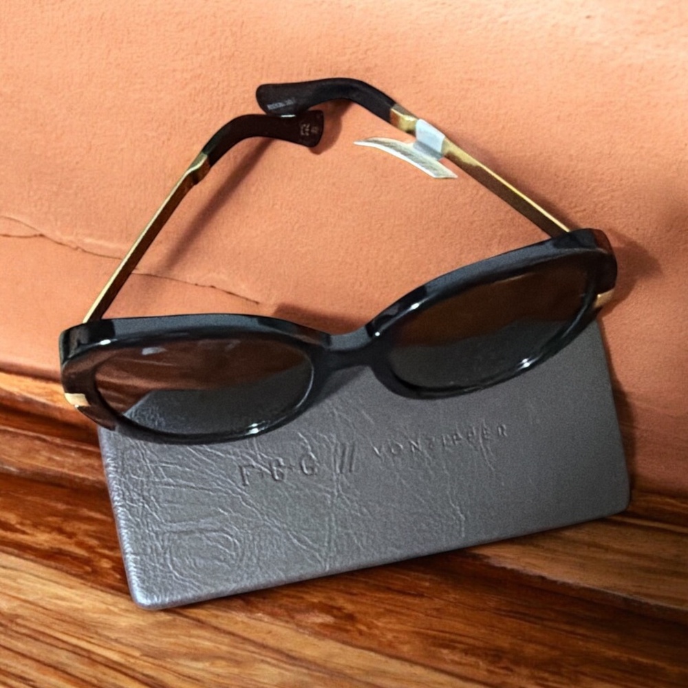 Sunglasses - image 1